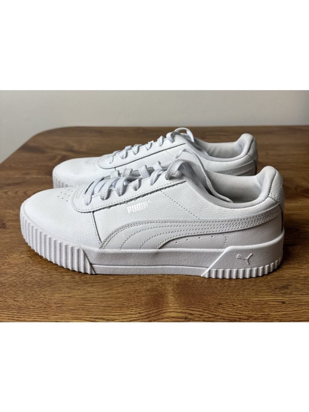 Puma Carina Leather White Silver 370325-02 Women’s Size 11
